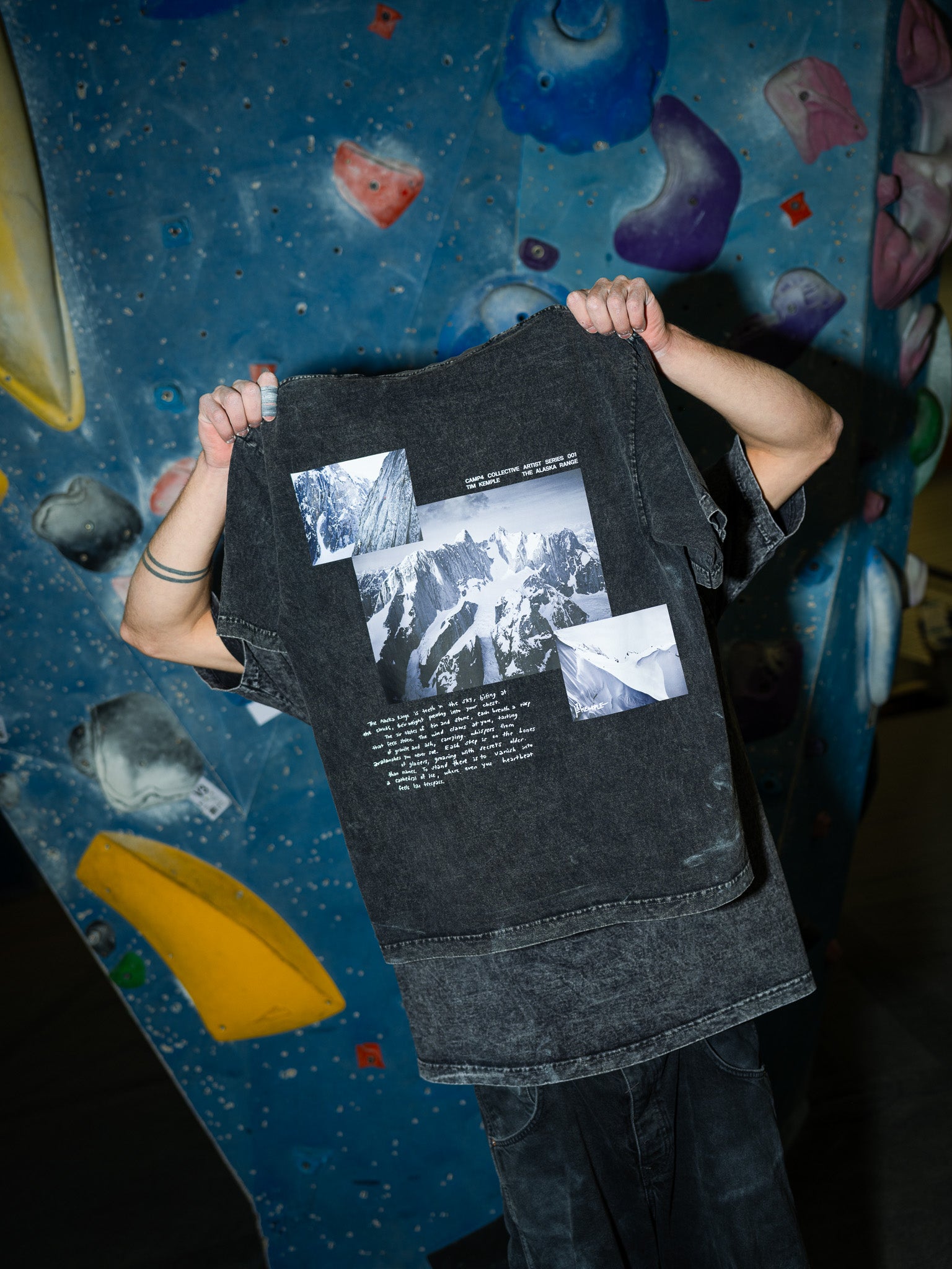 001 CATHEDRAL OF ICE