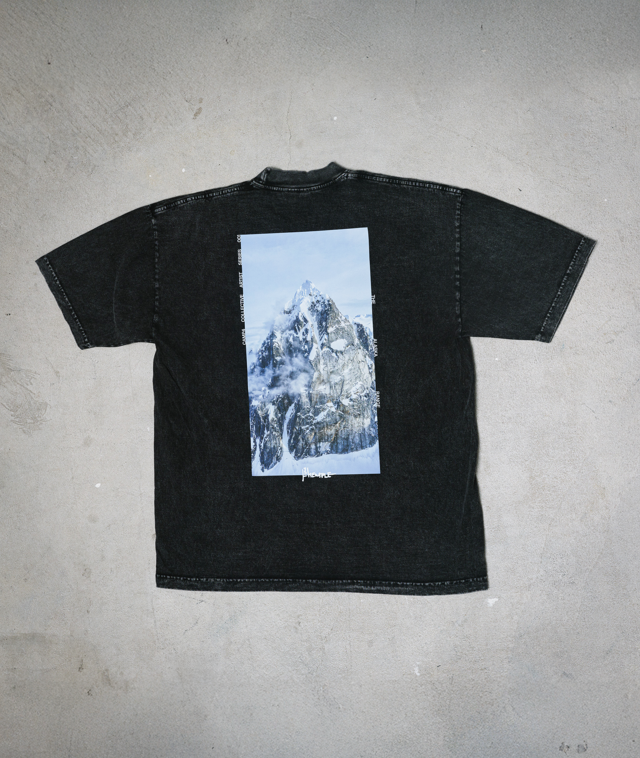 001 TEETH IN THE SKY